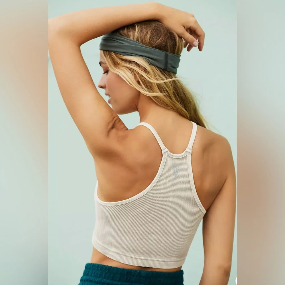 Free People NWOT Happiness Crop Tank in Stone Eagle Color, stretchy!